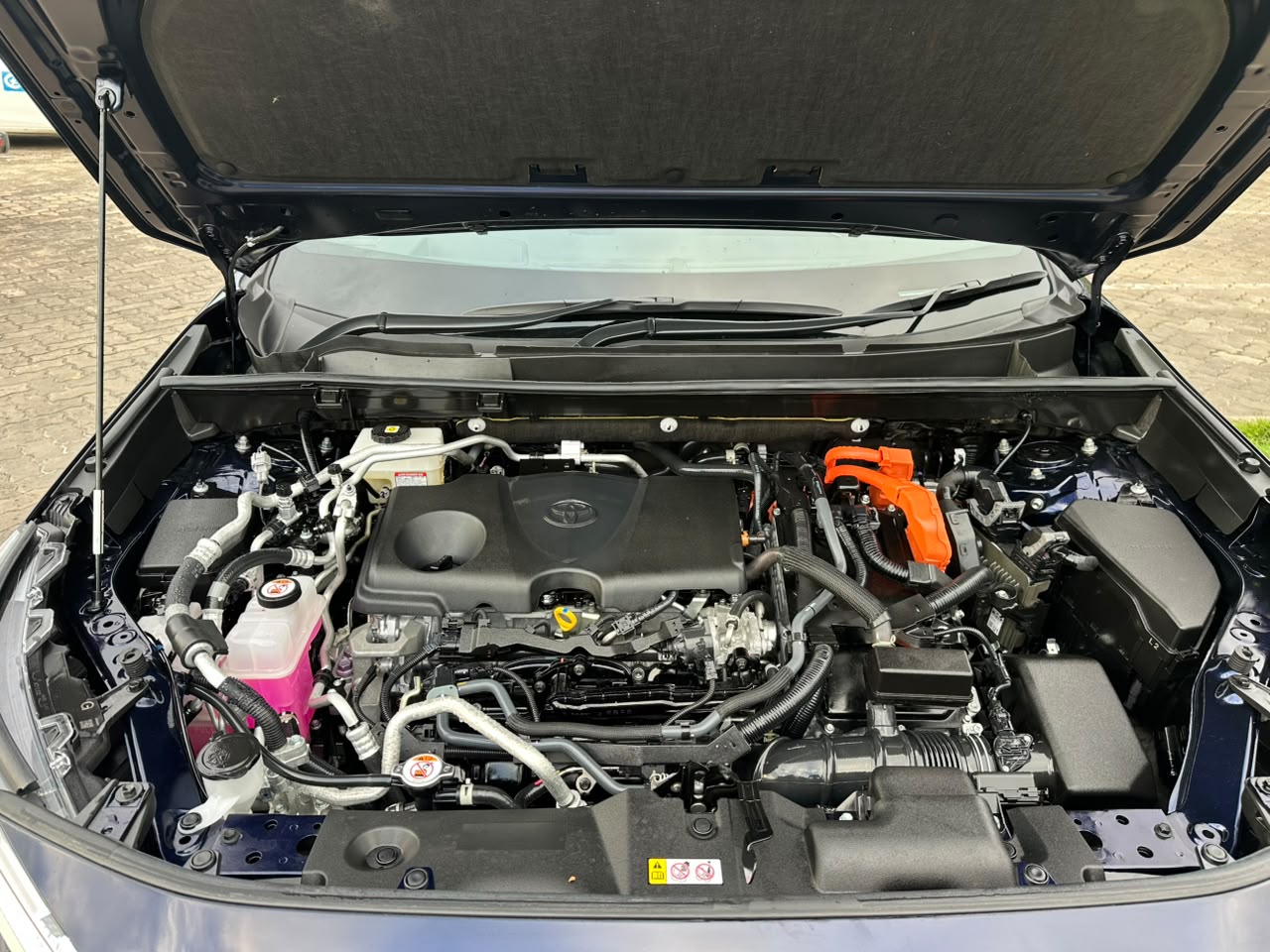 RAV4 GR SPORT thumbnail 9
